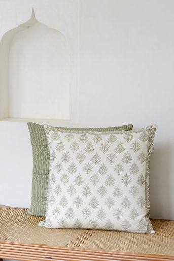 Pique Cushion Cover Size 65 x 65 Cms